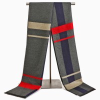 Кашеміровий шарф під пальто Кашеміровий шарф під пальто